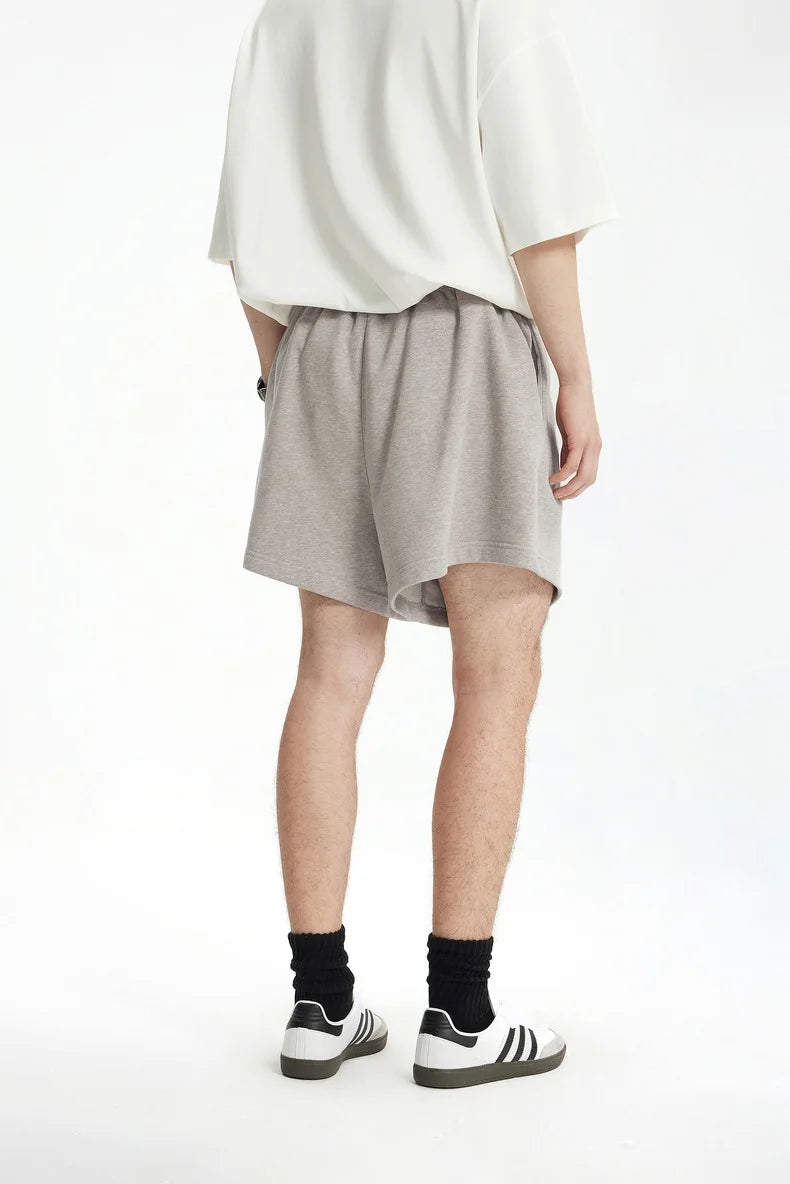 Short de sport minimaliste et décontracté
