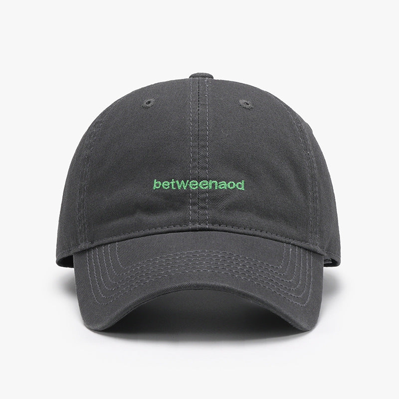 Kestrl | Casquette de baseball brodée de lettres en tissu souple