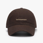 Kestrl | Casquette de baseball brodée de lettres en tissu souple