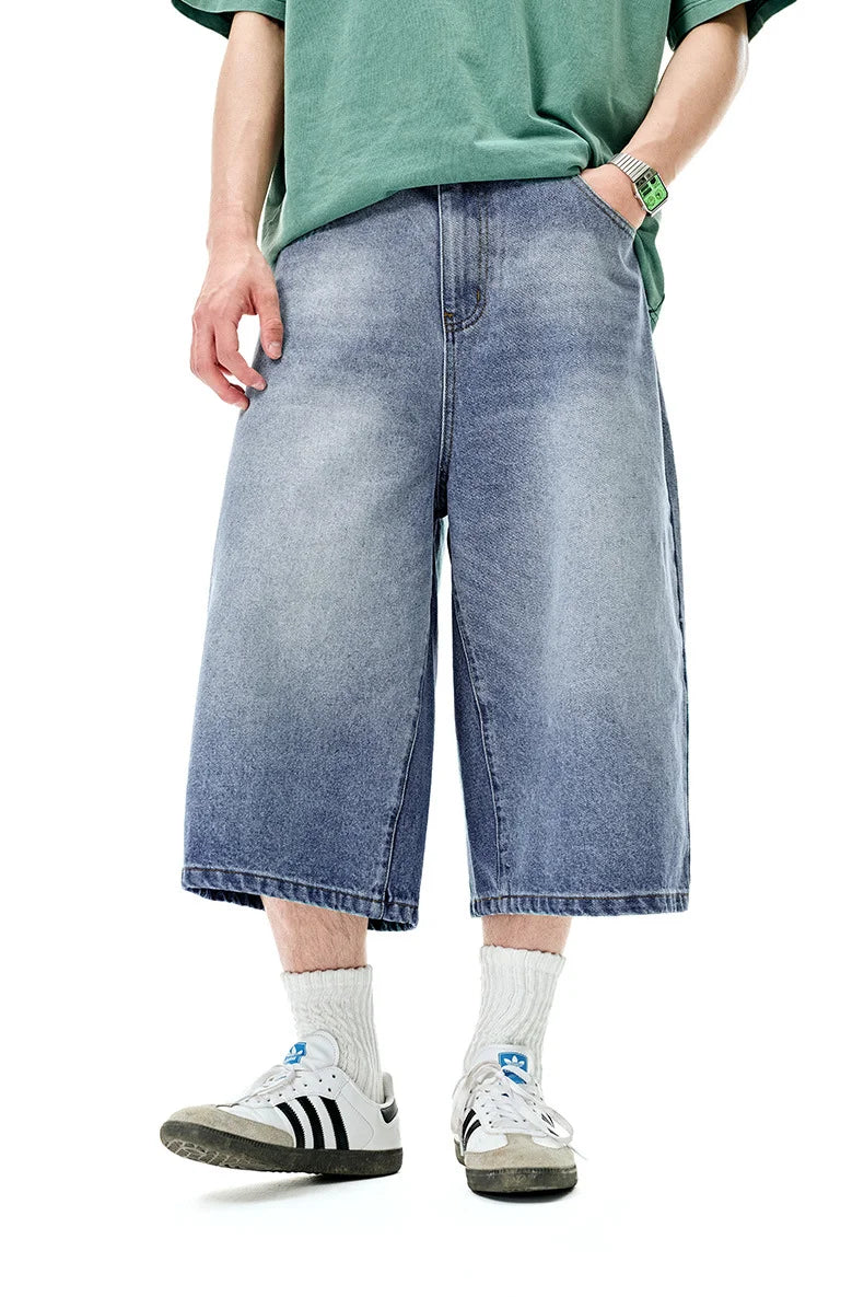 Distressed Cropped Jeans: The Urban Straight Silhouette