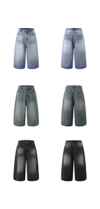 Jeans courts déchirés : La coupe droite urbaine