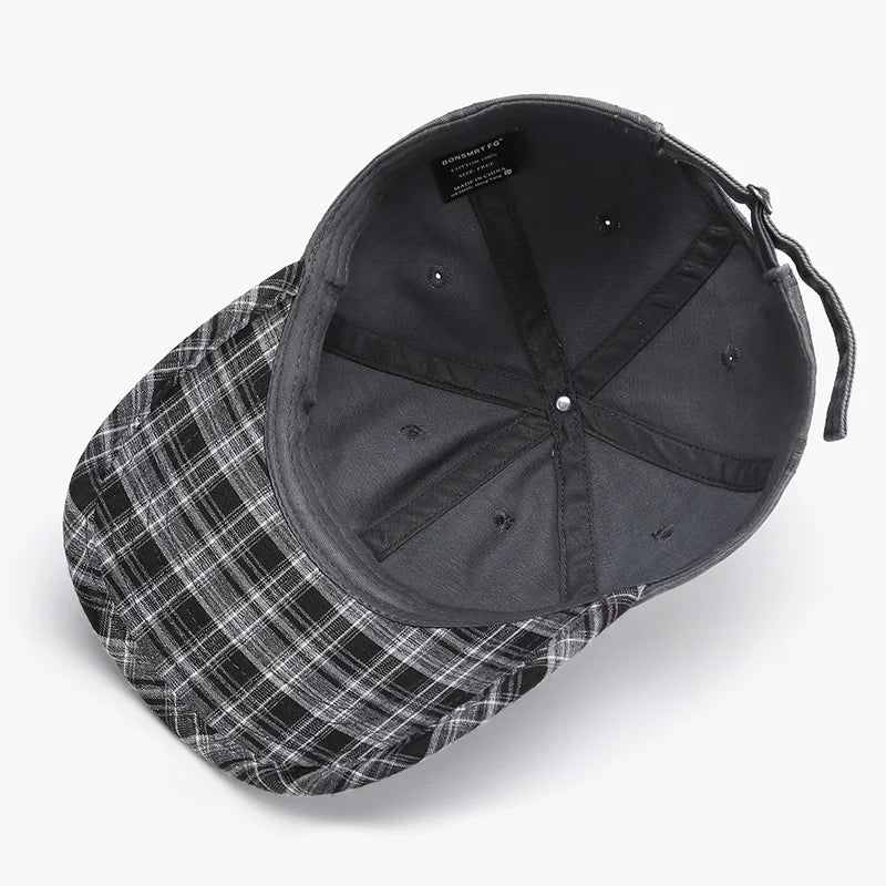 Casquette de baseball vintage brodée à carreaux