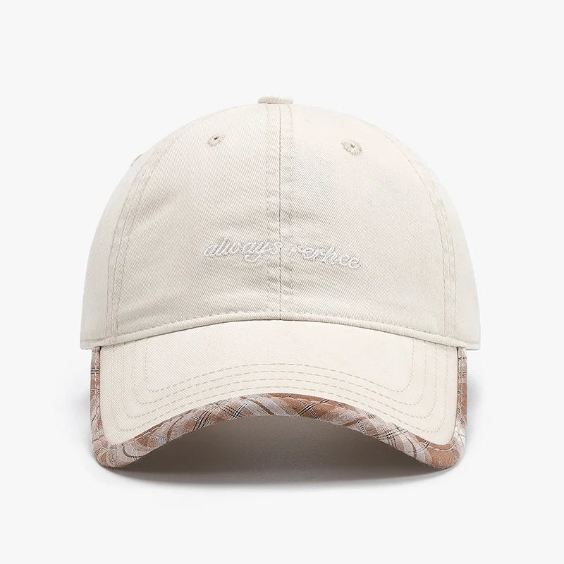Casquette de baseball vintage brodée à carreaux
