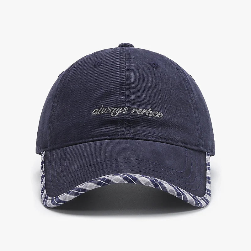 Casquette de baseball vintage brodée à carreaux
