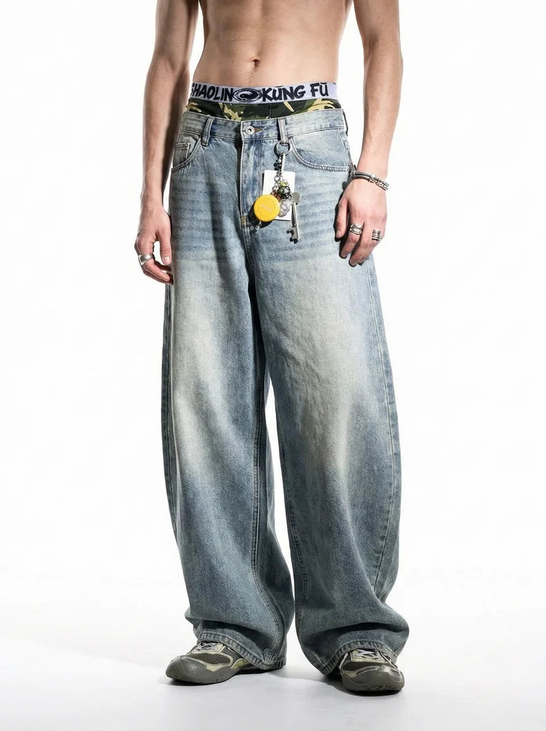 Pantalon en jean vintage délavé à jambes incurvées