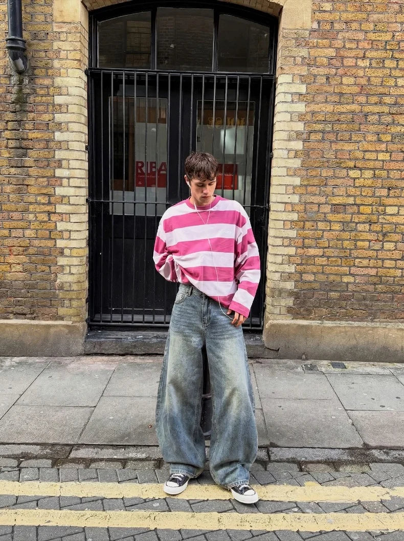 Pantalon en jean vintage délavé à jambes incurvées