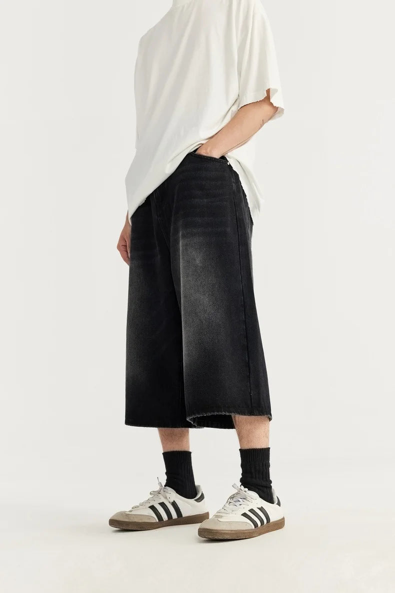 Jean unisexe en denim délavé, coupe courte et jambe large