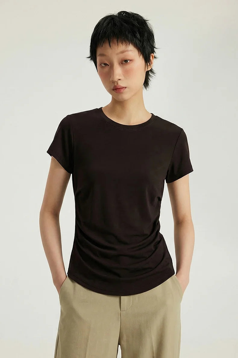 T-shirt rafraîchissant de luxe en Tencel pour femme — Détail froncé amincissant