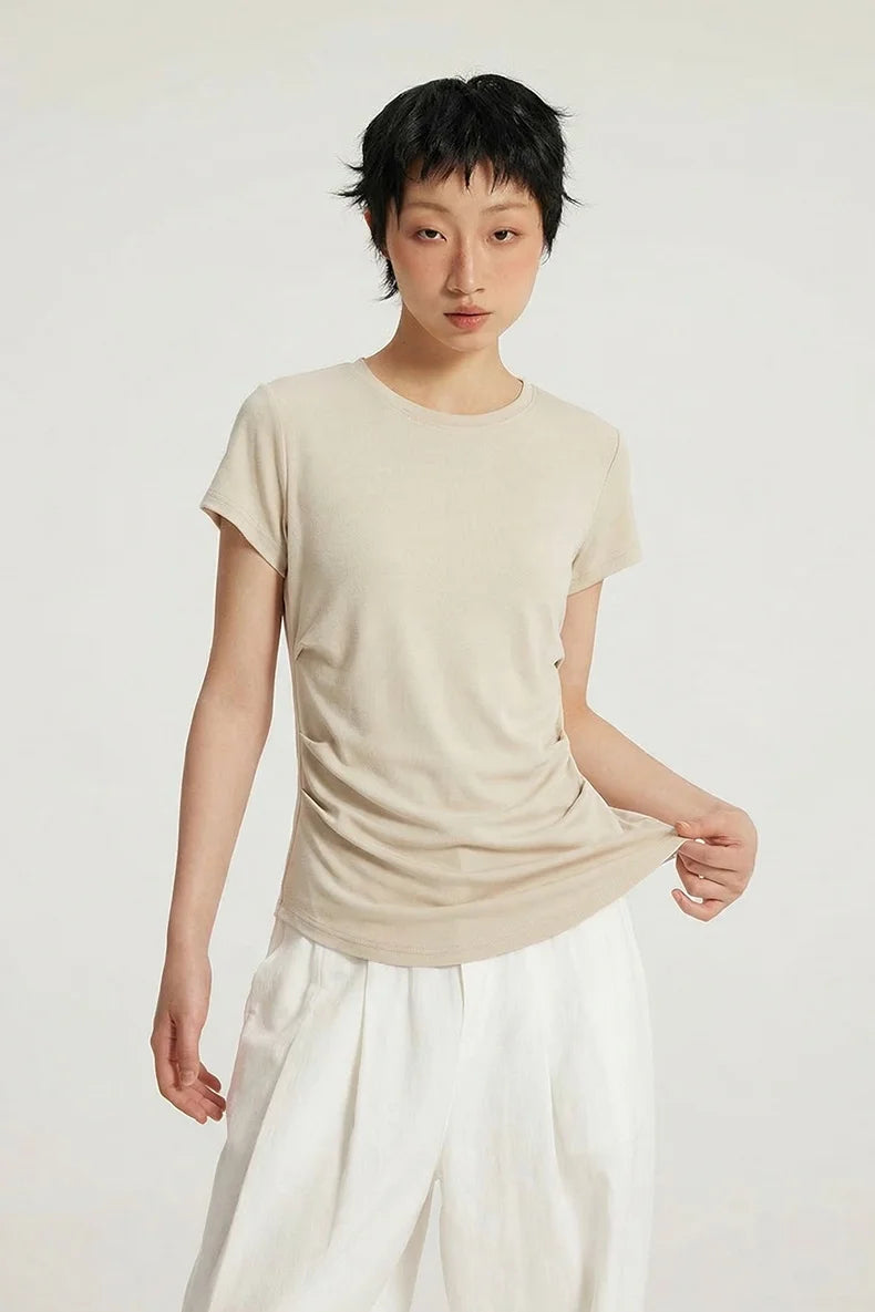 T-shirt rafraîchissant de luxe en Tencel pour femme — Détail froncé amincissant
